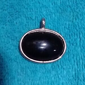 Elegant Silvertone Black Faux Onyx Pendant Necklace vintage